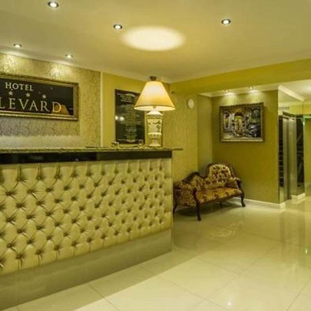 Hotel Bulevard Хунедоара Экстерьер фото